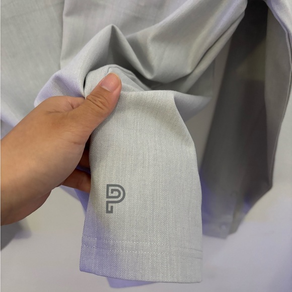 Public Rec Button Down Size Large - Picture 5 of 6